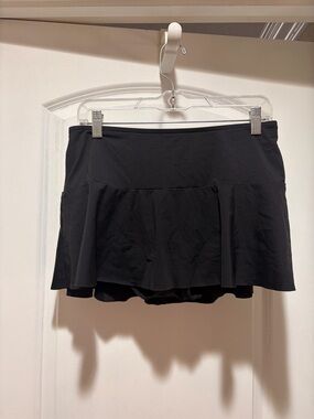 Lands End black swim skirt 8